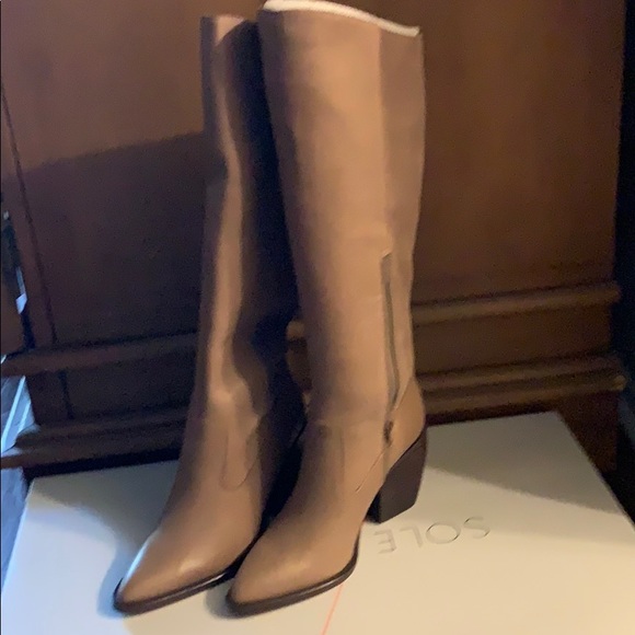 Sole Society Tall Boots-absolutely gorgeous - Picture 2 of 2